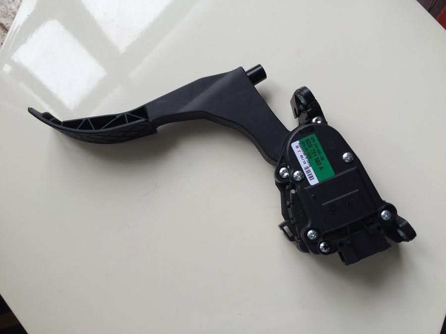 大众朗逸油门踏板电子手波